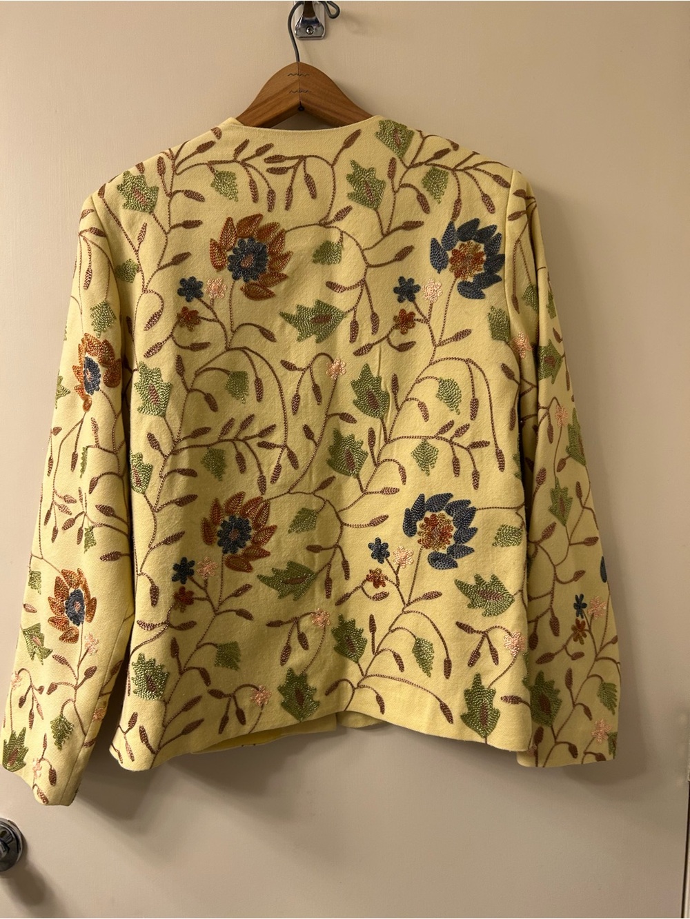 Orvis Vintage Embroidered Floral Jacket Yellow Boho Artsy Indie Size 10 - Picture 4 of 6